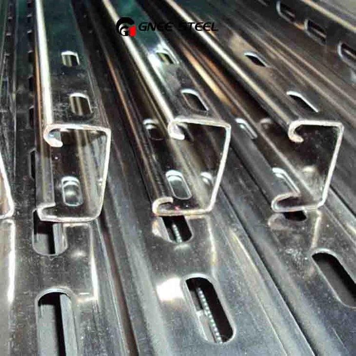 Galvaniseruðu stálfesting