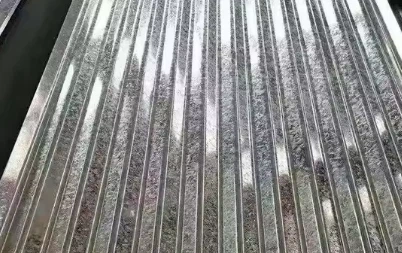 Sérsniðin Various.thickness Bylgjupappa galvaniseruðu stál þakplata